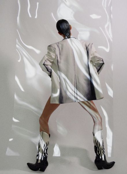 ‘Ahead of Yourself’ - MONICA MENEZ photographs an editorial for Swedish magazine THE FORUMIST