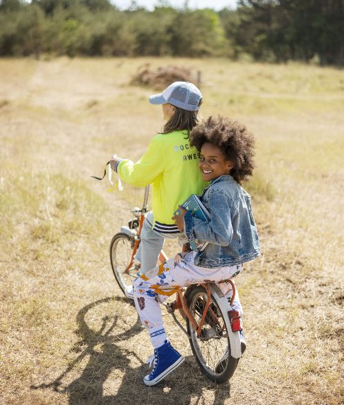 HUGENDUBEL launches a new children’s magazine with kid’s motifs by Affonso GAVINHA c/o KRISTINA KORB