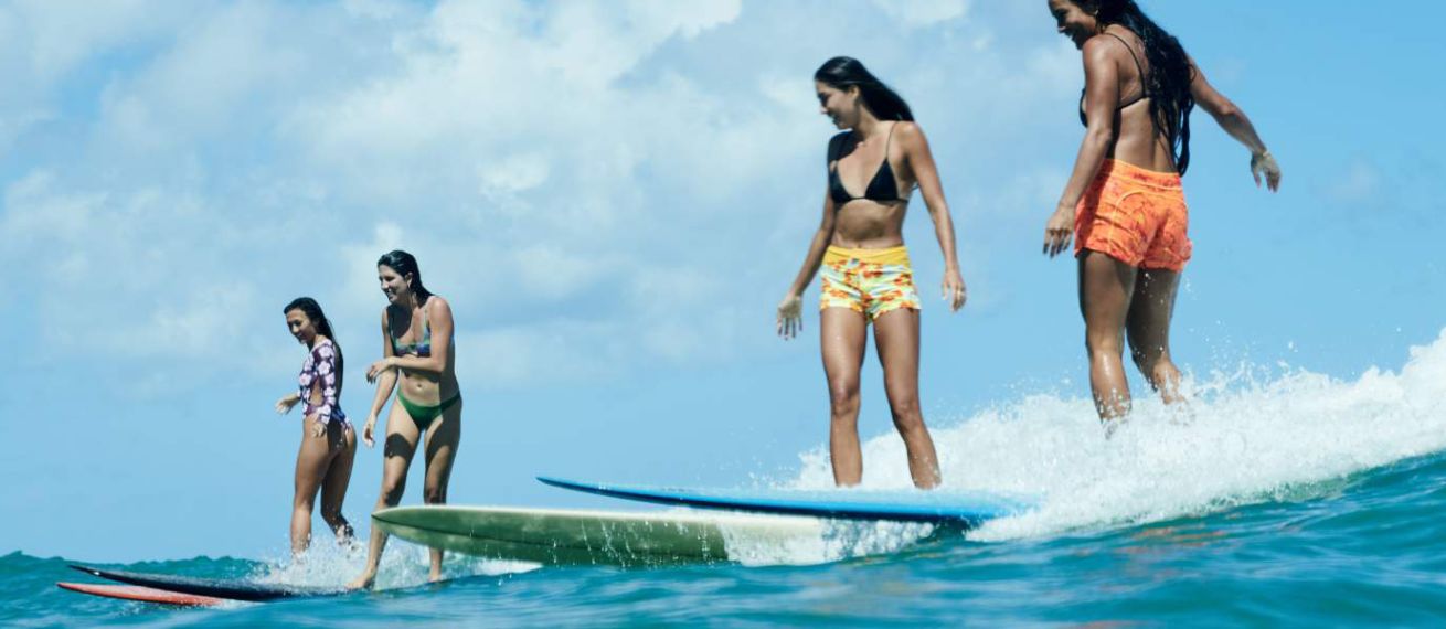 Akila Aipa Surfboards, Hawaii and Friends – as seen by Anne MENKE c/o KRISTINA KORB