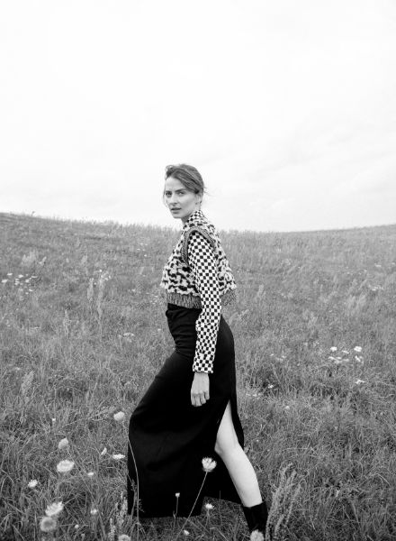 Sarah STORCH c/o DOUBLE T Photographers shoots model, musician, presenter & actress Eva Padberg for FOGS Magazine