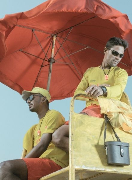 GoSee loves .... Gewinner des Leica Oskar Barnack Award 2023 : 'Sea Beach (2020-2022)' von Ismail Ferdous
