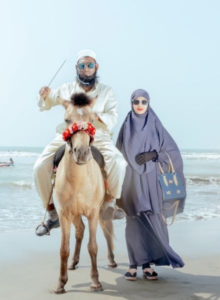 GoSee loves .... Gewinner des Leica Oskar Barnack Award 2023 : 'Sea Beach (2020-2022)' von Ismail Ferdous