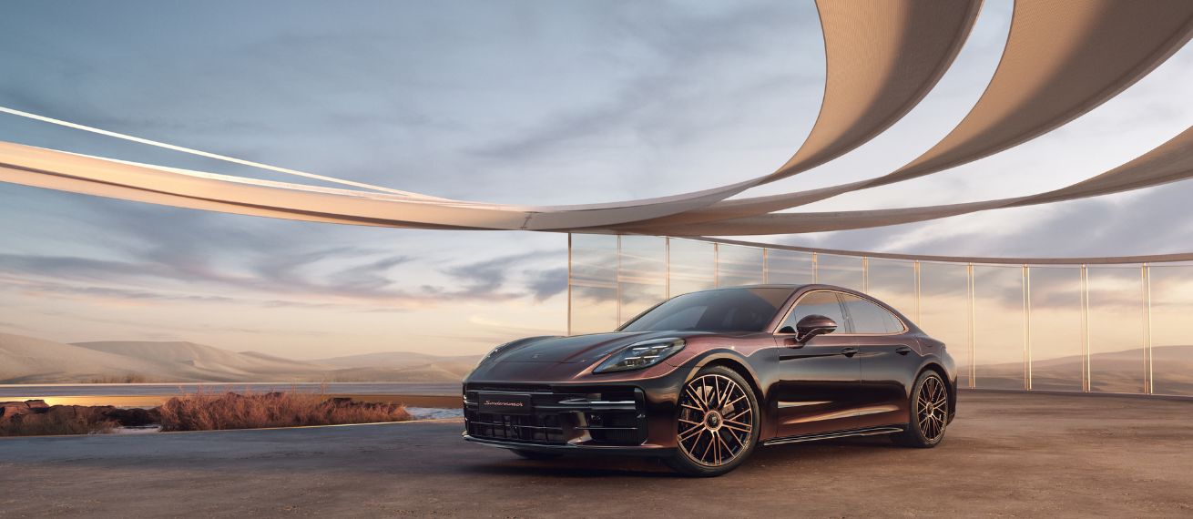 VICTOR JON GOICO stages the PORSCHE PANAMERA TURBO Sonderwunsch for Porsche AG