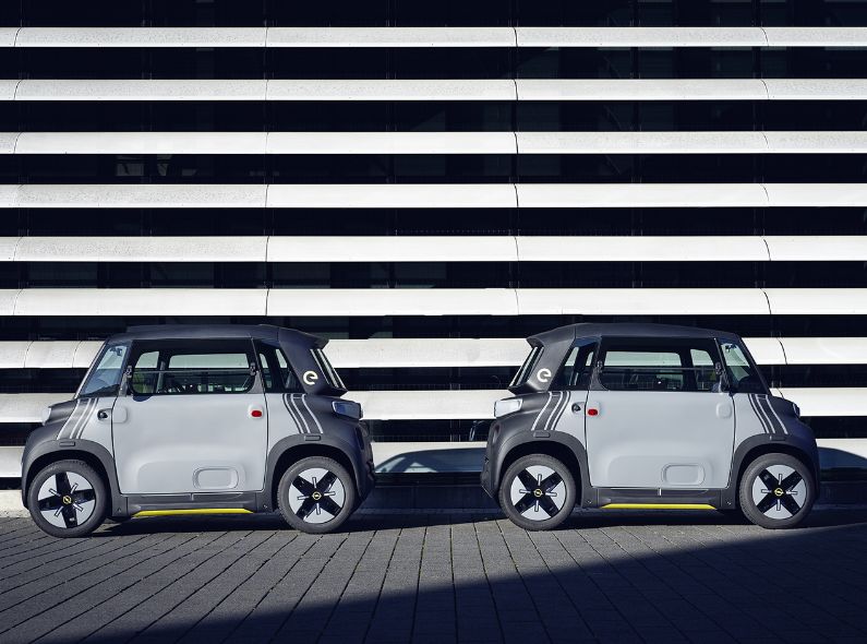 Free, mobile, sustainable – Torsten KLINKOW c/o SEVERIN WENDELER photographs the OPEL Rocks-e for McCann Velocity