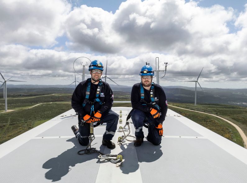 DOMINIK OBERTREIS fotografiert Corporate-Bilderpool für Kerkhoff-Klinik, PASM und die deutsche Windtechnik