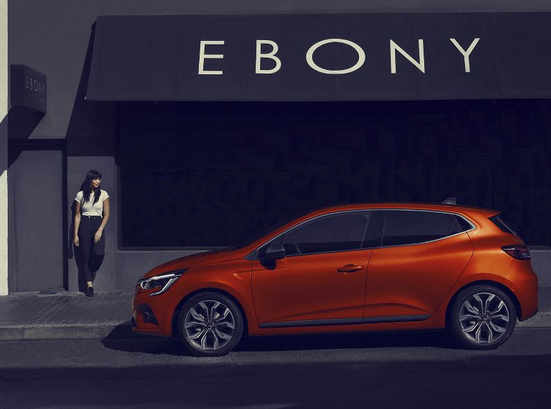 New entry ! Paris-based mobility & transportation photographer Yannick BROSSARD now c/o ROCKENFELLER & GÖBELS