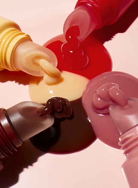 Joy + results in every bottle - Dimitri NEWMAN c/o ALYSSA PIZER MANAGEMENT photographs for OLE HENRIKSEN, clinical Scandinavian skincare since 1983