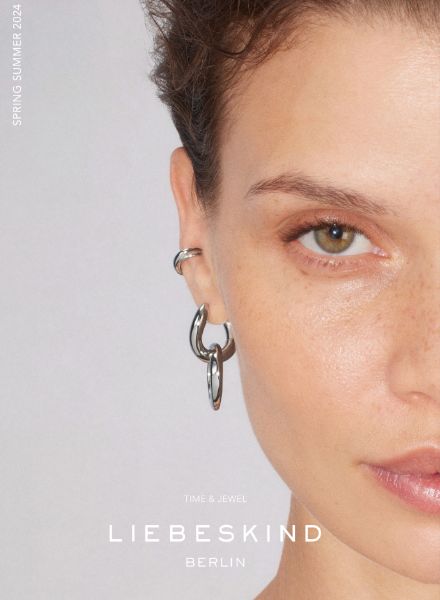 Lotte Thor photographs ‘TIME & JEWEL' for LIEBESKIND BERLIN - with hair & makeup by Felix STÖSSER c/o BASICS.BERLIN
