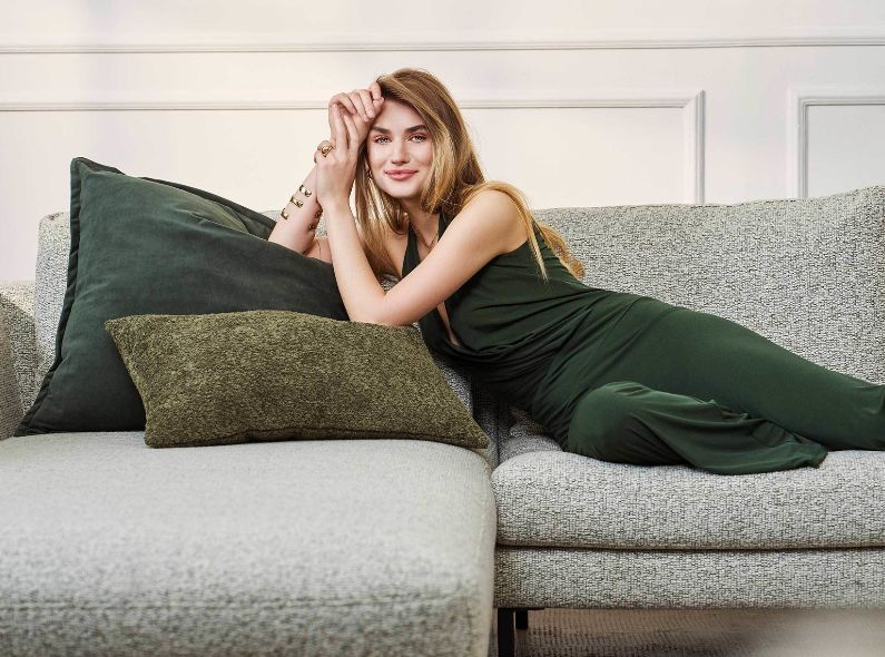 'My Style, My Room!' CHRISTIAN ANGERER fotografiert Launch-Kampagne für die neue Möbel Brand ROOMIO