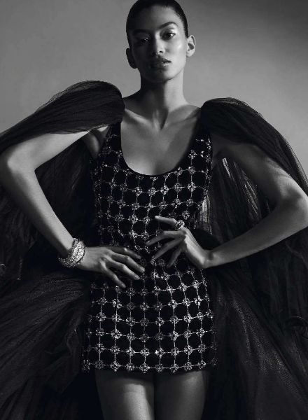 ELLE Germany "Couture Love" mit Beauty Support von OLIVIER LEBRUN & THOMAS LORENZ c/o les ARTISTS by Josef Stockinger