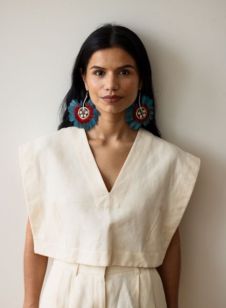 Aktivistin Nina Gualinga im Portrait von Fredrik Skogkvist c/o Agent Molly & Co für COSAS MAG