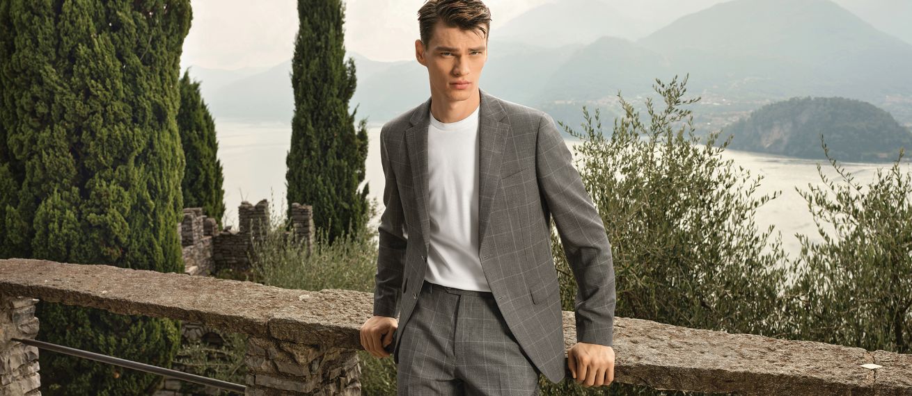 SACHA TASSILO HÖCHSTETTER photographs the AUTOSAN S/S ‘24 campaign featuring male model Filip Hrivnak at Lago di Como in Italy