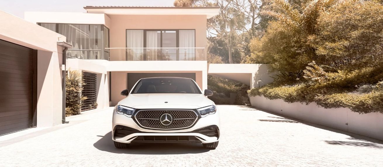MAGROUND’s premium content fuels new visuals for the MERCEDES-BENZ E-CLASS