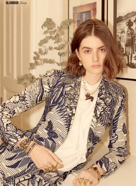 Fashion trends, aesthetics & imagination – styling expert Katalin KISS now c/o AVENGER TEAM