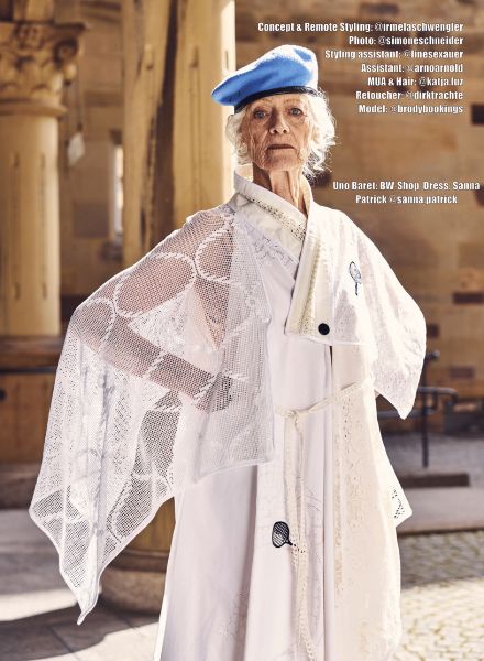 'Woman & Peace' - das Suffragetten-Editorial mit Silveraged Model Eulalia von Fotografin Simone SCHNEIDER c/o ANDREA HEBERGER