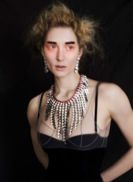 Model Sandra Martens in FACES Magazine – hair & makeup by Gabrielle THEURER c/o BASICS.BERLIN