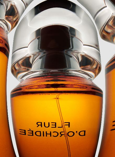 ‘Contorted’ – perfume flacons by Christoffer DALKARLS c/o AGENT MOLLY & CO