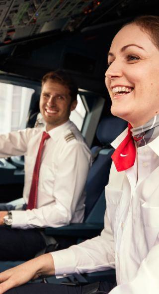 Sonja Tobias c/o Wildfox Running photographs for AUSTRIAN AIRLINES – post-produced by ONE HUNDRED BERLIN