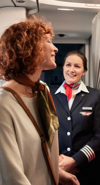 Sonja Tobias c/o Wildfox Running photographs for AUSTRIAN AIRLINES – post-produced by ONE HUNDRED BERLIN