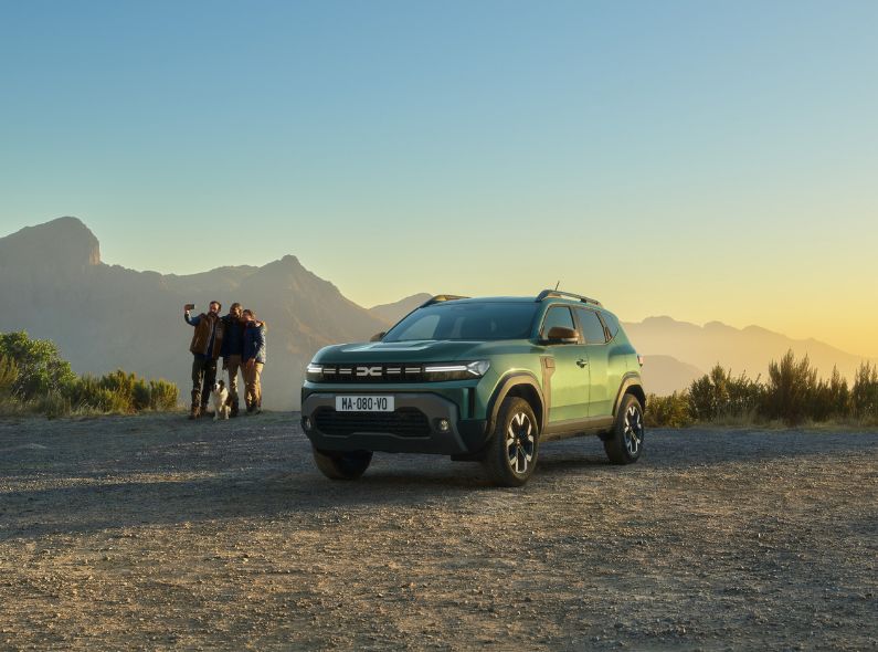 SÉBASTIEN STAUB inszeniert für Publicis Conseil den neuen DACIA DUSTER in der Naturkulisse Südafrikas