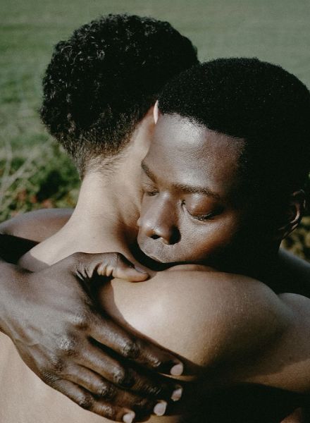 KRISTINA KORB Revisited : Nikk Martin & Tiana Lenz fotografierten für das LE MILE Magazin die Strecke 'Odyssey', drei Motive für Euch auf GoSee.News