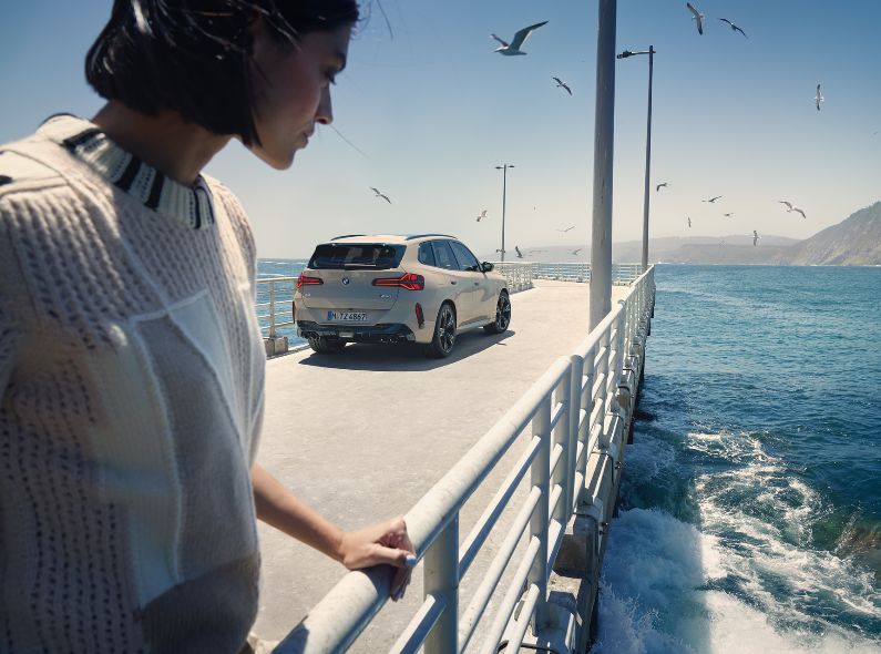 Coastal adventure maker - AGNIESZKA DOROSZEWICZ fotografiert die BMW X3 M50 xDrive Kampagne in Chile