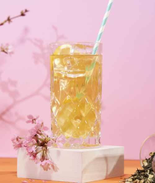 Liquid Photography c/o KRISTINA KORB shoots motifs for BUHLE TEA