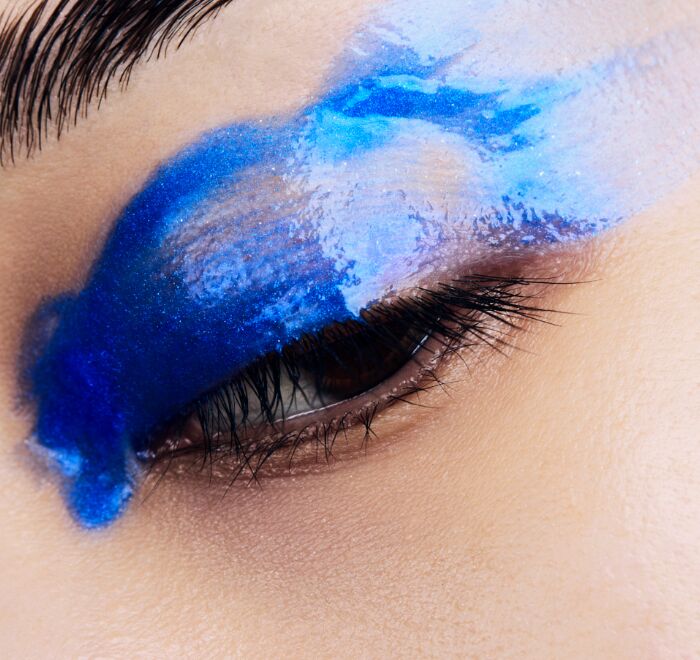 The 'Glossary' beauty spread - personal work by photographer Dirk BADER c/o AVENGER