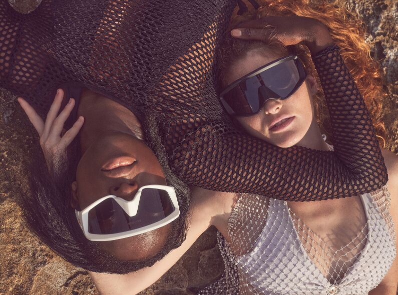 High Fashion Editorial mit Sonnenbrillen von Bottega Veneta, Tom Ford, Alexander McQueen, Mykita & Balmain von SACHA TASSILO HÖCHSTETTER für SPECTR MAG