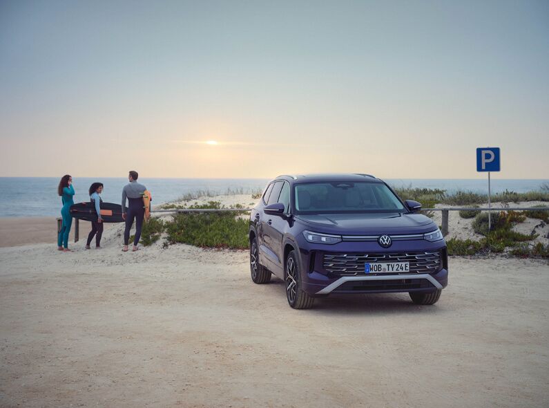 Smarter Surfen mit dem VOLKSWAGEN Tayron, fotografiert von Marc Trautmann - betreut wurde die Produktion von IMAGE NATION