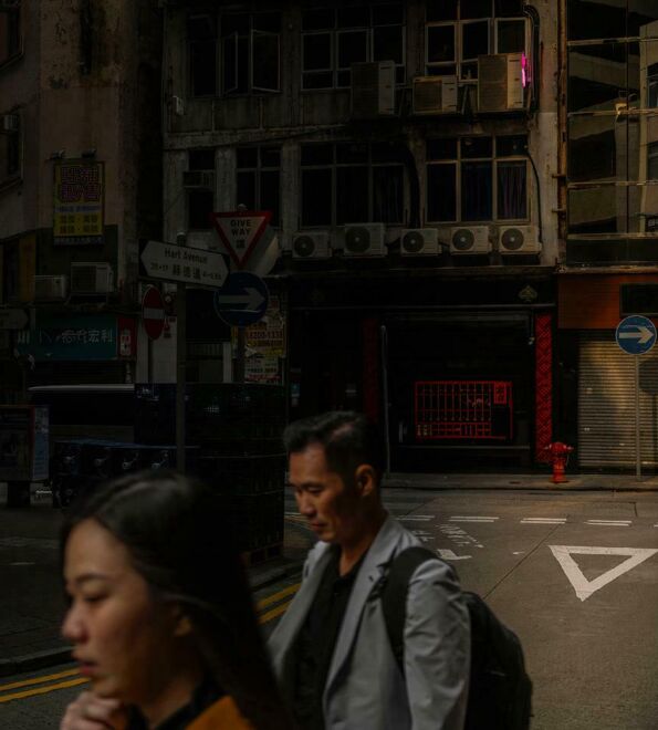 'THE KONG' - Personal Work by photographer Tina STURZENEGGER c/o VISUALEYES ARTISTS