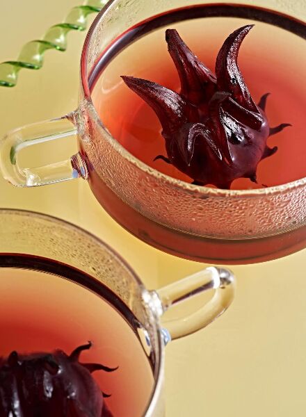 'Alcohol - Free' Kochbuch im AT Verlag mit Food Styling von Nadine PAGE c/o STILLSTARS