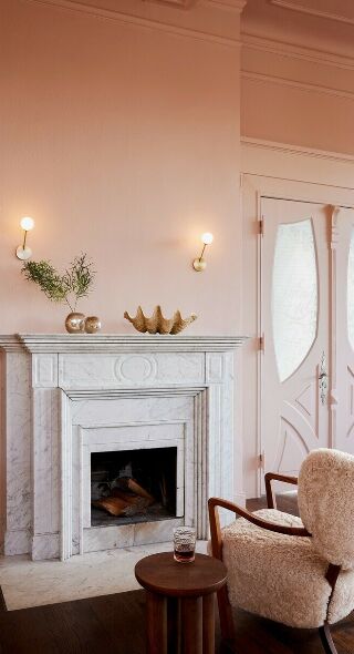 Dream Hotel on the Elbe – STRANDHOTEL BLANKENESE photographed by Brita SÖNNICHSEN c/o NERGER M&O