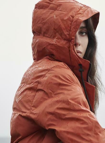 Mirjam KLUKA c/o VISUALEYES ARTISTS photographs for the Zurich fashion boutique LA TIENDA