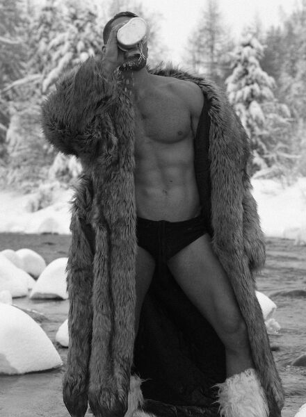 Revisited : 'The Alpinist' featuring Simone Susinna for the cover of SCHÖN! Magazin - photographed in Saint Moritz and produced by LOVELY PRODUCTIONS