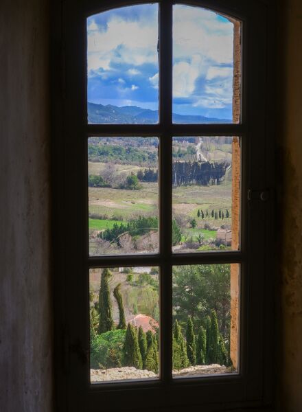 7 SEAS PRODUCTIONS presents a fairytale vintage château in the south of France from its location archive