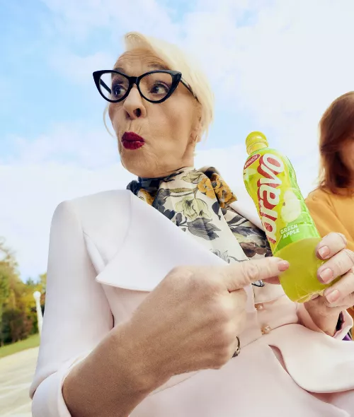 Fruit, family, and nature. Since 1919. - Lara BAUMBERGER c/o SEVERIN WENDELER photographs the campaign for RAUCH's BRAVO juice