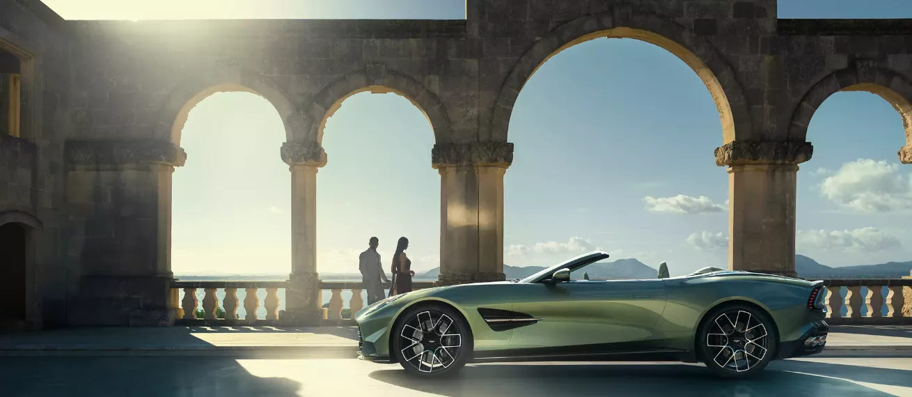 Aston Martin Vanquish Volante Launch Campaign by FREDERIC SCHLOSSER c/o UPFRONT PHOTO & FILM GMBH für Design Bridge & Partners