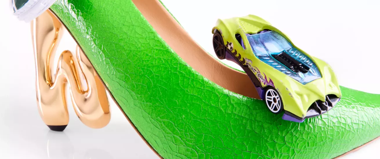 Style meets speed in the free work 'Hot Heels' by photographer MAGNUS MEIER-RÖBKE