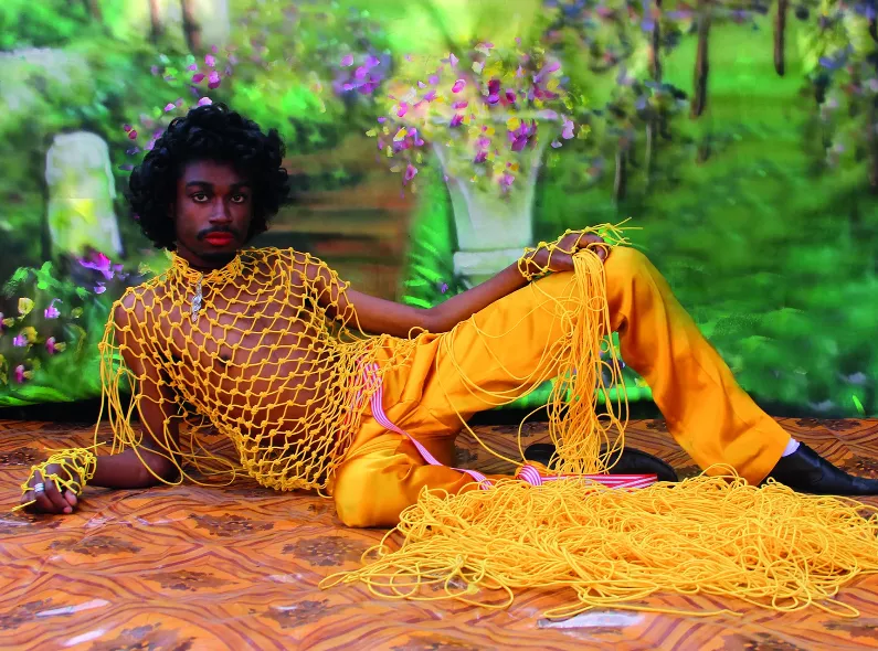 'Chromotherapia. Feel-Good Color Photography' – Colorful Visions Between Pop and Surrealism