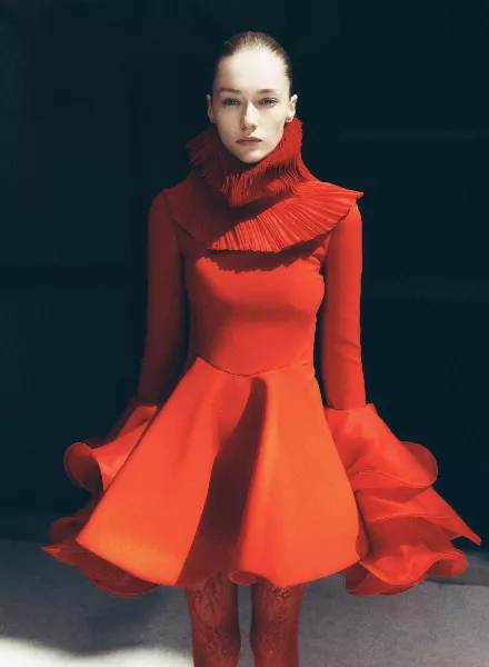 'Bright & Early' - ELLE UK COLLECTIONS Fashion Special von Tom Schirmacher, produziert von JPPS CREATIVE PRODUCTIONS
