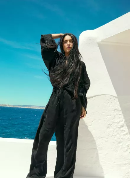 Camilla ARMBRUST photographs actress and acclaimed director Hafsia Herzi for ELLE France - post-produced by RETOUCHED-STUDIOS
