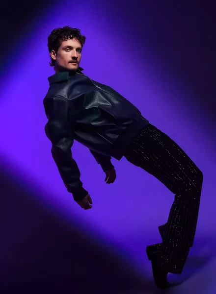 'ALLE MEINE FREUNDE SIND TRÄUMER' - Tim Tyson c/o Double T Photographers fotografiert das Album-Artwork für Paul Wetz, das Debut-Album erschien am 10ten Oktober 2025