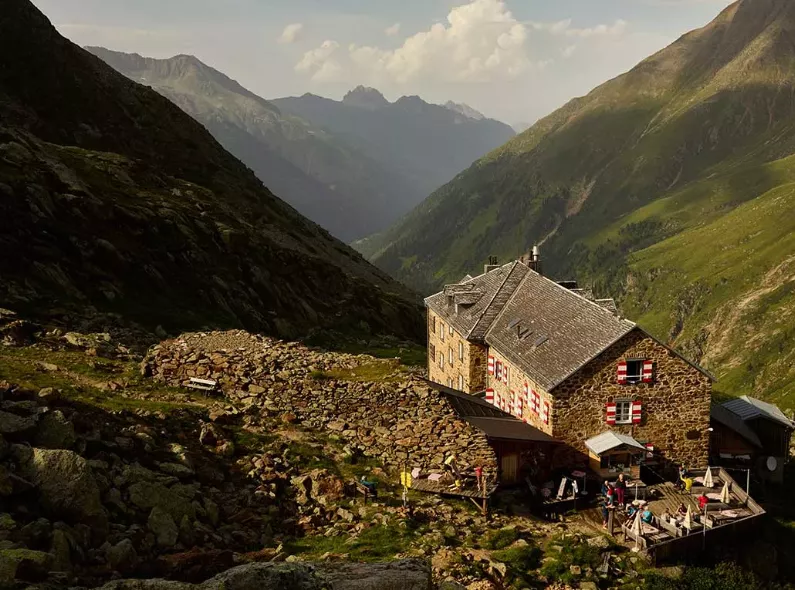 Photographer Roderick AICHINGER c/o KRISTINA KORB visited the best gourmet huts in Tyrol with his camera - the report for you on gosee.news