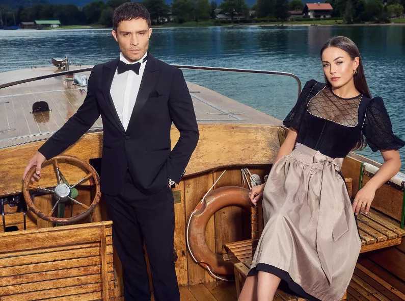 SACHA TASSILO HÖCHSTETTER fotografiert Gossip Girl- Actor Ed Westwick und Fashion Influencerin Lara Runarsson für KRÜGER am Tegernsee