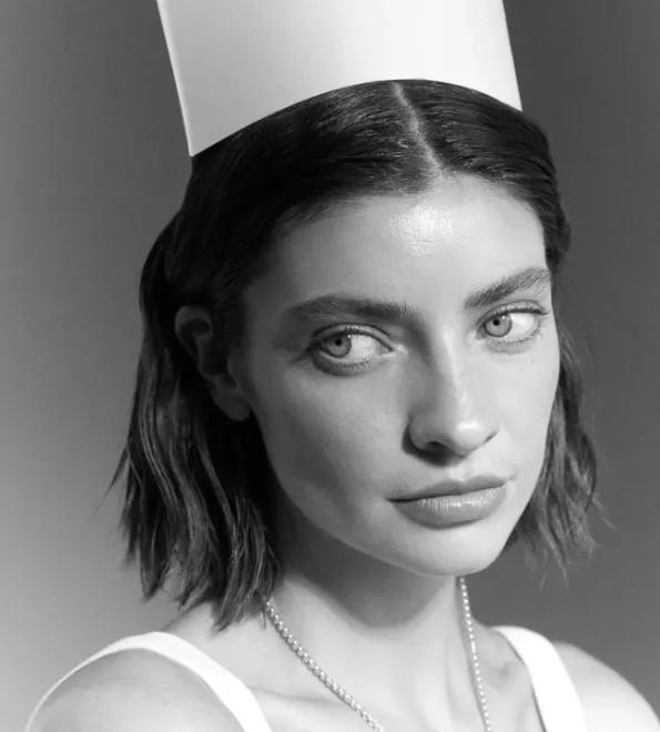 'Melina' - das Beauty-Editorial des Kreativ-Duos SALLYHATESWING für Dich auf gosee.news