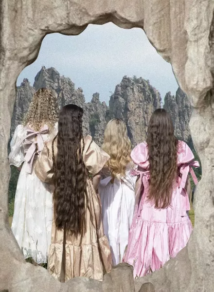 'Joie et refuge' - Czech Photography Meets Fashion, Performance, Scent & Sculpture at Paris Photo Saint Germain 2025