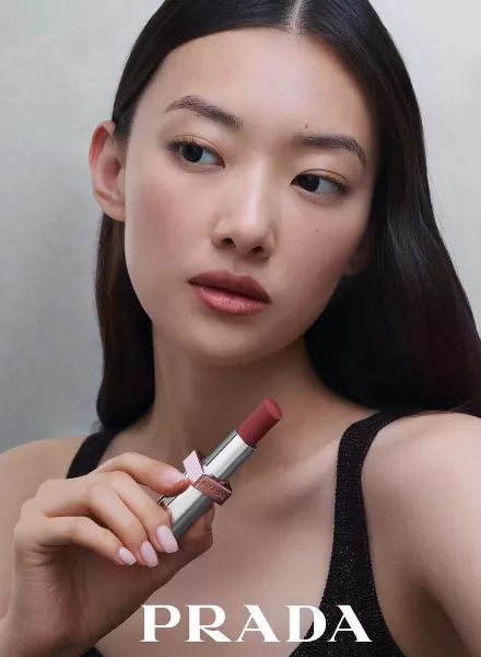 PRADA BEAUTY CAMPAIGN mit Makeup von SOHPHEA YEN c/o SHOTVIEW