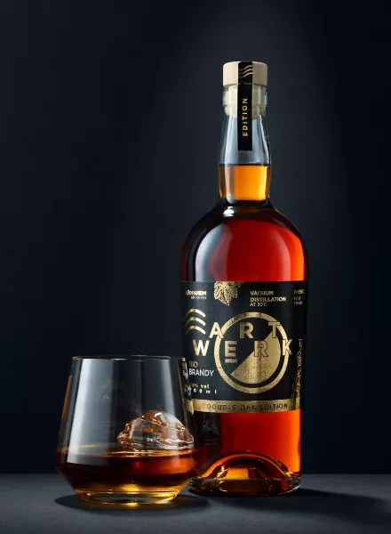 ARTWERK Brandy Double Oak Edition, photographed by Christian Lohfink c/o UPFRONT