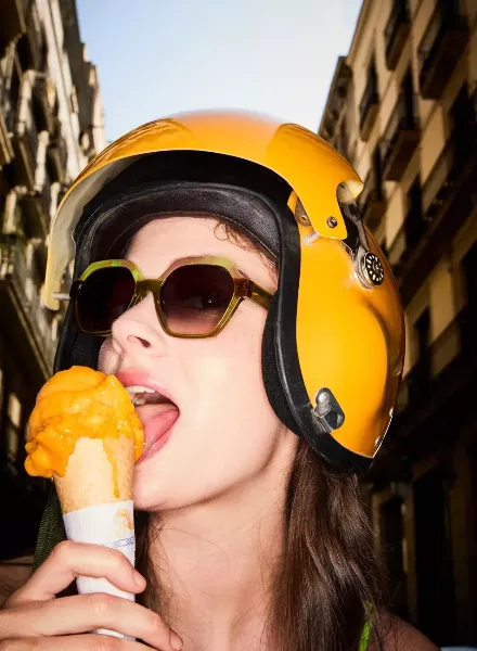 ESTHER HAASE fotografiert MEXX Eyewear Kampagne - entspannt, modern und nah am Leben